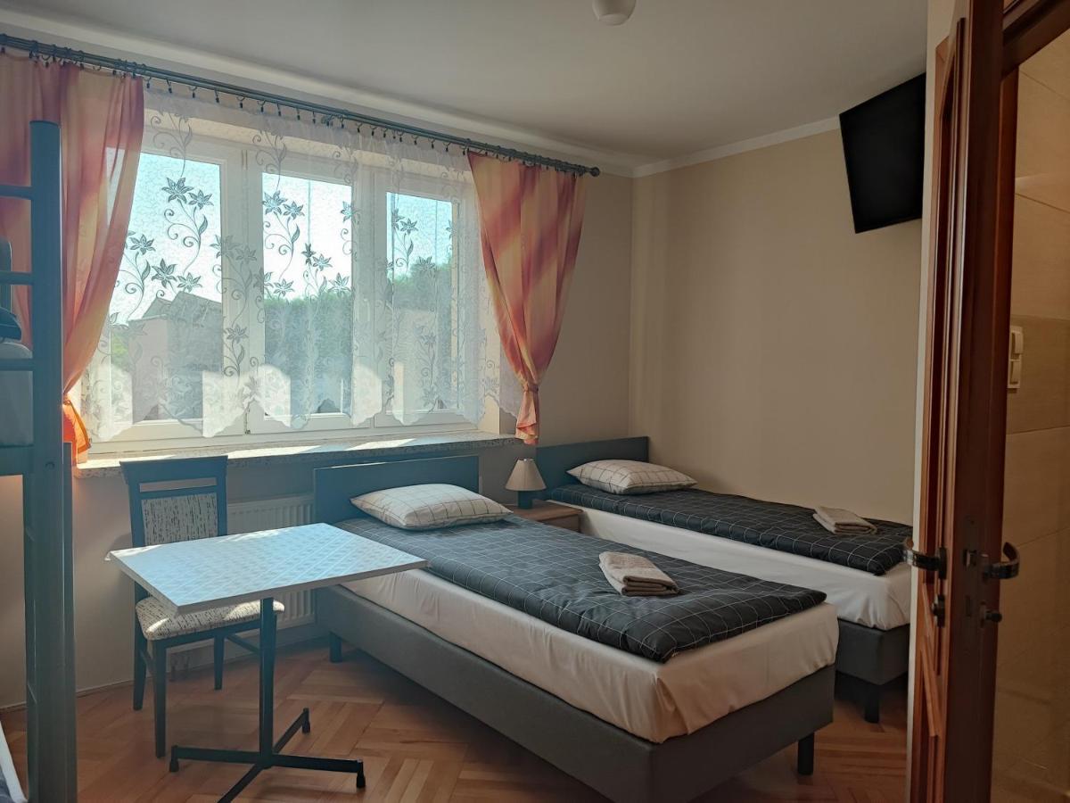 Pokoje Goscinne Skawina Esterno foto